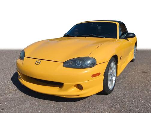 2002 Mazda MX-5 Miata 