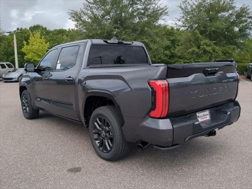 2025 Toyota Tundra Hybrid Platinum