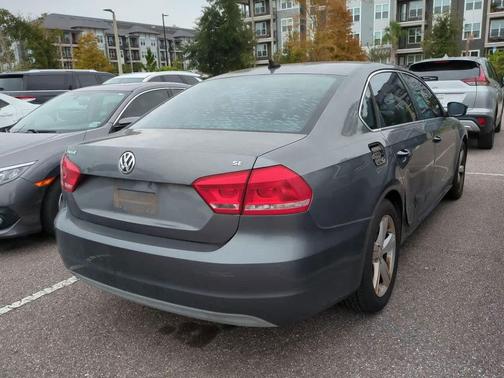 2013 Volkswagen Passat 2.5 SE