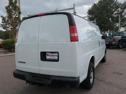 2017 Chevrolet Express 2500 Work Van