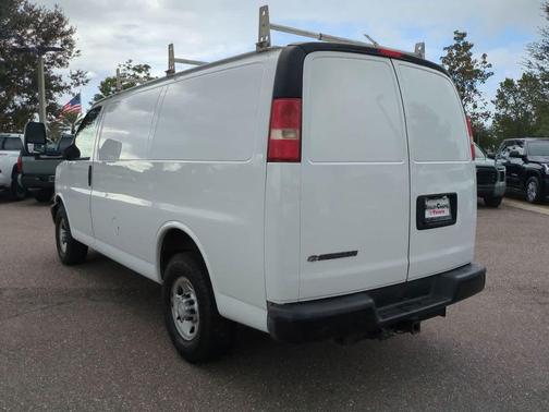 2017 Chevrolet Express 2500 Work Van