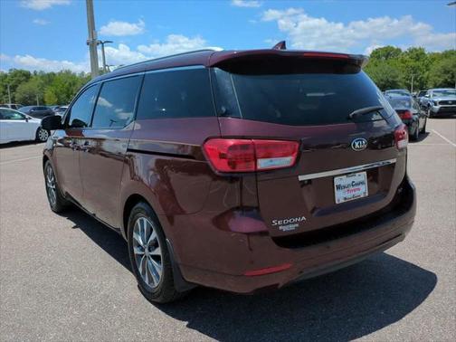 2016 Kia Sedona SX