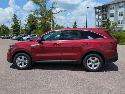 2023 Kia Sorento LX