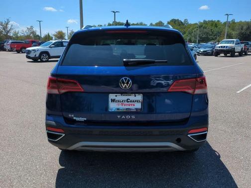 2024 Volkswagen Taos 1.5T SE