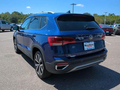 2024 Volkswagen Taos 1.5T SE