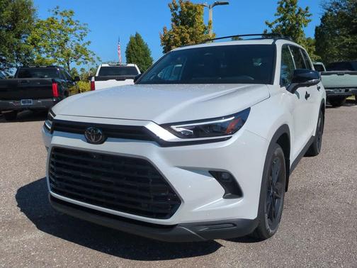 2025 Toyota Grand Highlander Hybrid Nightshade Edition
