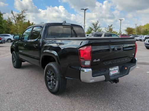 2022 Toyota Tacoma SR5