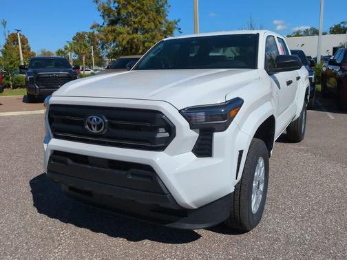 2025 Toyota Tacoma SR