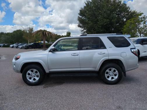 2024 Toyota 4Runner SR5