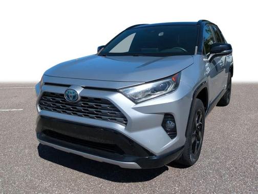 2019 Toyota RAV4 Hybrid SE