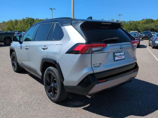 2019 Toyota RAV4 Hybrid SE