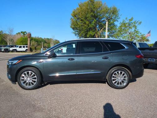 2020 Buick Enclave AWD Essence