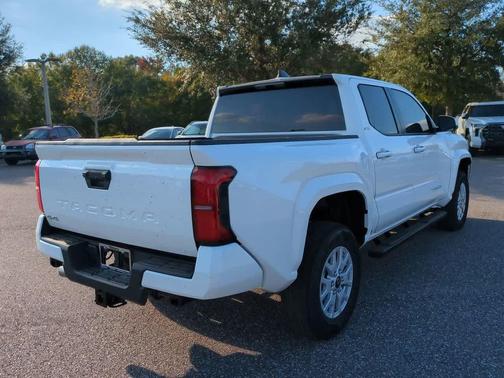 2025 Toyota Tacoma SR5