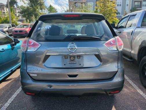 2016 Nissan Rogue S