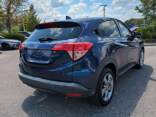 2017 Honda HR-V EX