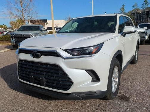 2025 Toyota Grand Highlander XLE