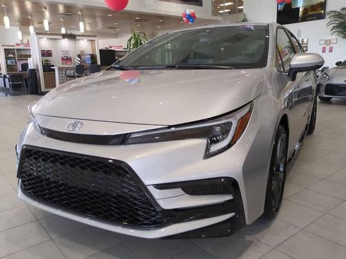 2026 Toyota Corolla Hybrid SE