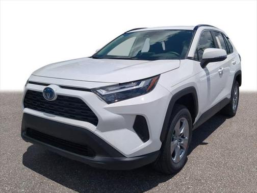 2025 Toyota RAV4 Hybrid XLE