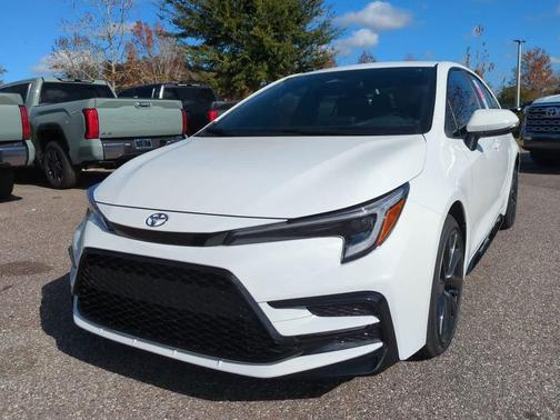 2026 Toyota Corolla Hybrid SE