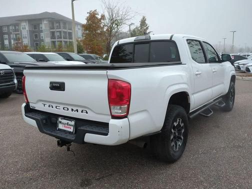 2016 Toyota Tacoma SR
