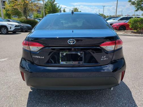 2025 Toyota Corolla Hybrid LE