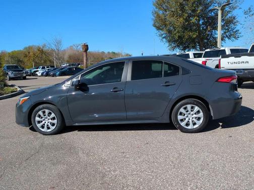 2023 Toyota Corolla Hybrid XLE