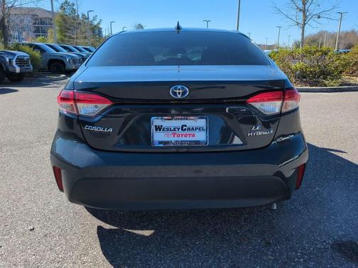 2023 Toyota Corolla Hybrid XLE