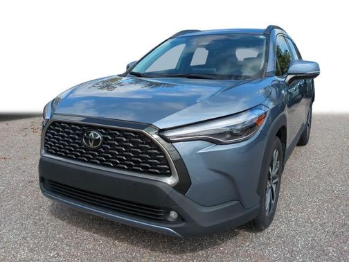 2023 Toyota Corolla Cross XLE