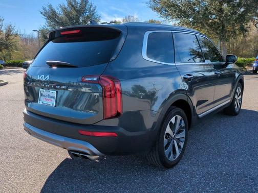 2022 Kia Telluride S