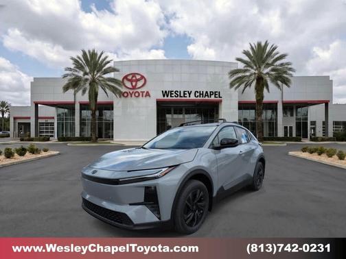 Cement 2027 Toyota C-HR SE