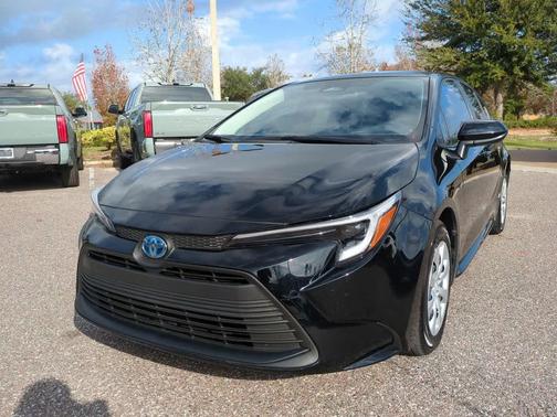 2024 Toyota Corolla Hybrid LE
