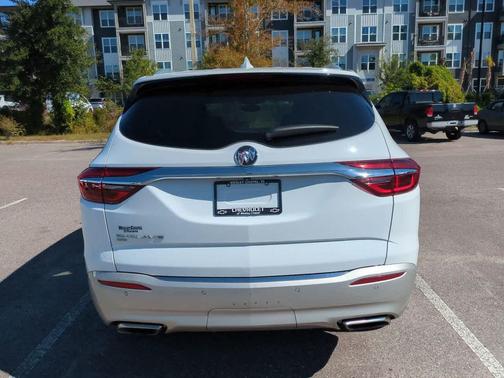 2020 Buick Enclave AWD Essence