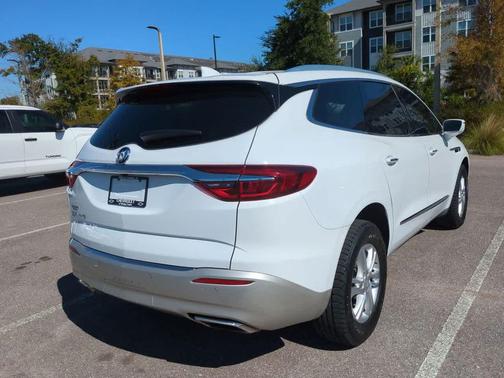 2020 Buick Enclave AWD Essence