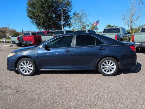2014 Toyota Camry XLE
