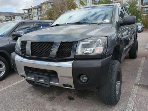 2007 Nissan Titan SE Crew Cab