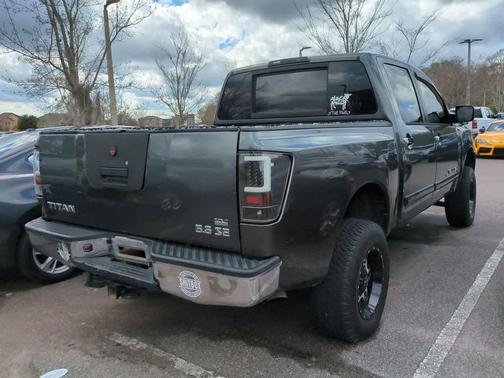 2007 Nissan Titan SE Crew Cab