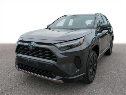2022 Toyota RAV4 Hybrid SE