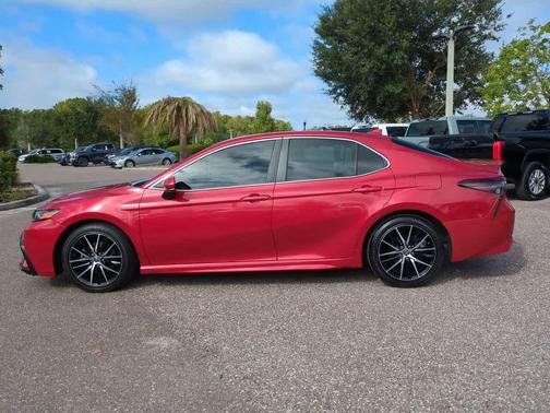 2021 Toyota Camry SE