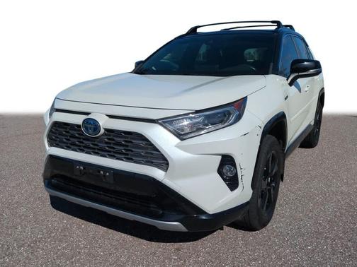 2020 Toyota RAV4 Hybrid SE