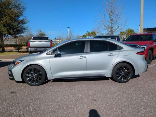 2024 Toyota Corolla SE