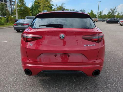 2022 Alfa Romeo Stelvio Ti