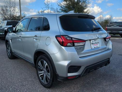2021 Mitsubishi Outlander Sport SE