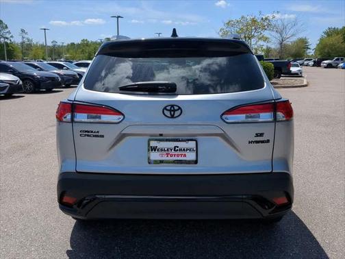 2024 Toyota Corolla Hybrid SE