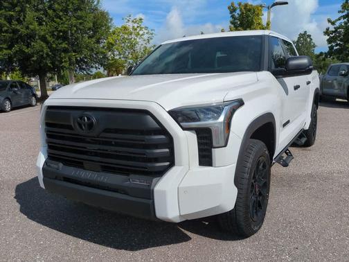 2025 Toyota Tundra SR5