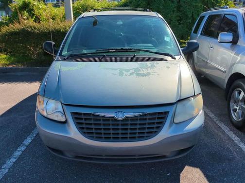 2004 Dodge Grand Caravan SE