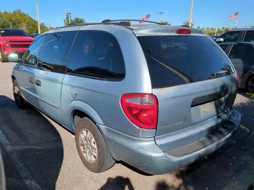 2004 Dodge Grand Caravan SE