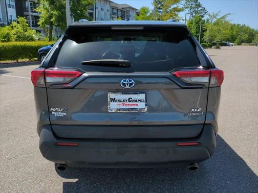 2021 Toyota RAV4 Hybrid XLE Premium