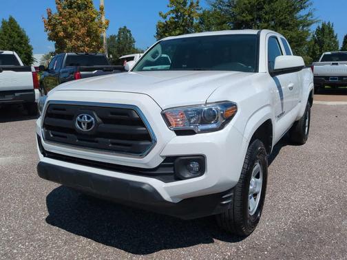 2016 Toyota Tacoma SR5