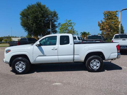 2016 Toyota Tacoma SR5