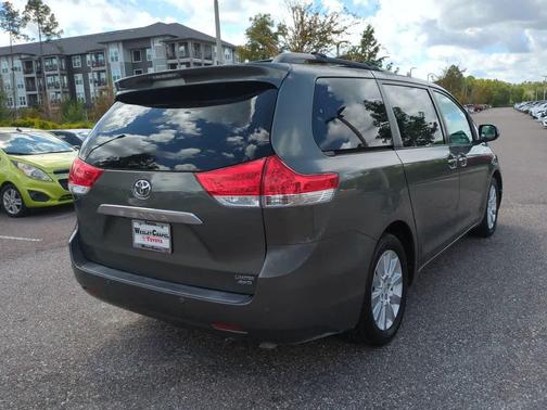 2012 Toyota Sienna Limited